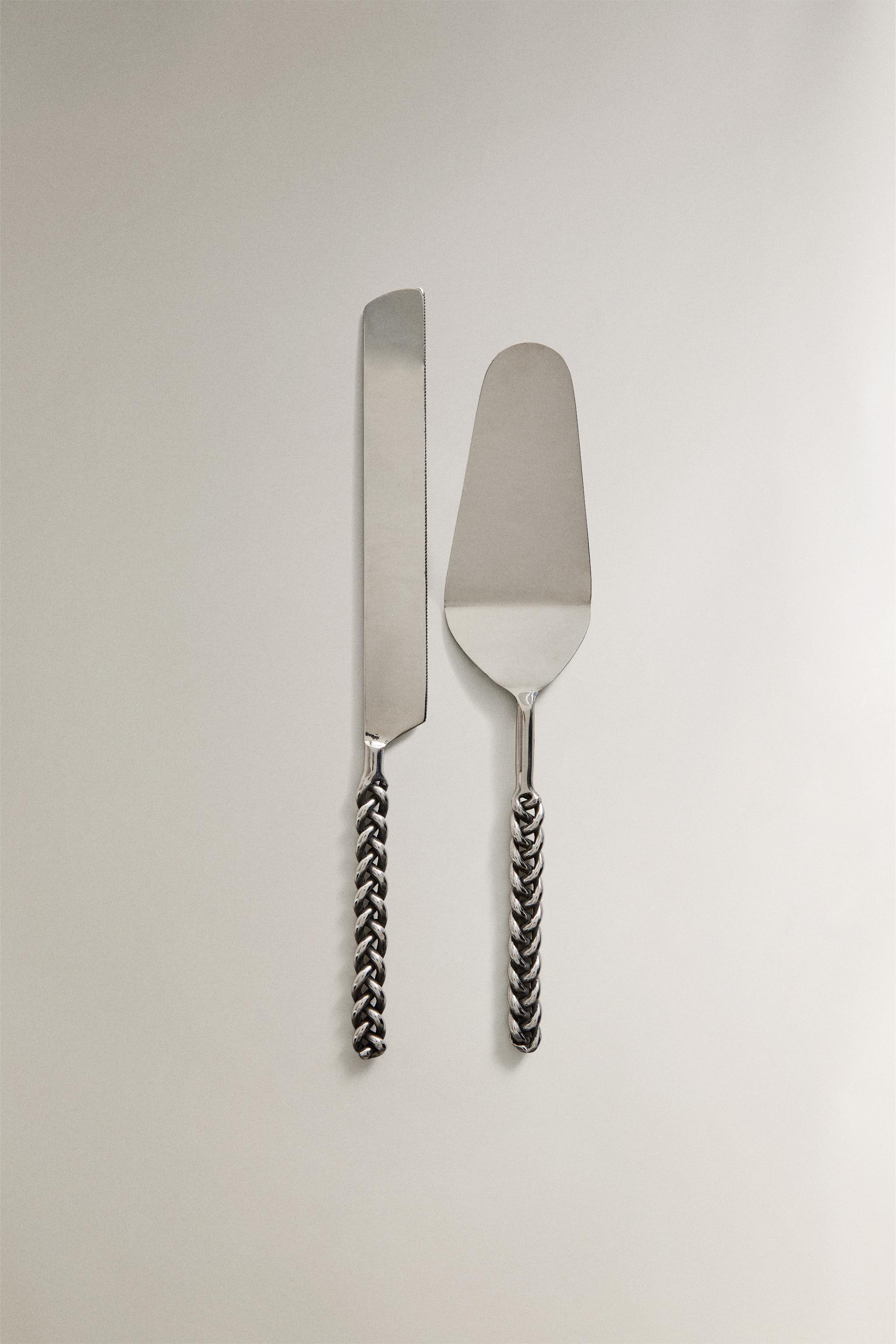 CAKE SLIDES AND KNIFE SET WITH BRAIDED METAL HANDLE